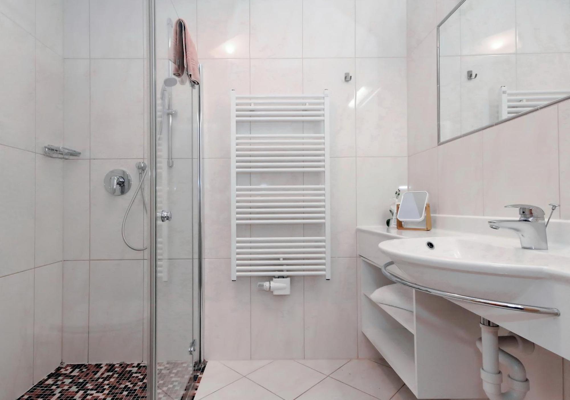 Gasthof Hotel Schermer باد هارينغ المظهر الخارجي الصورة